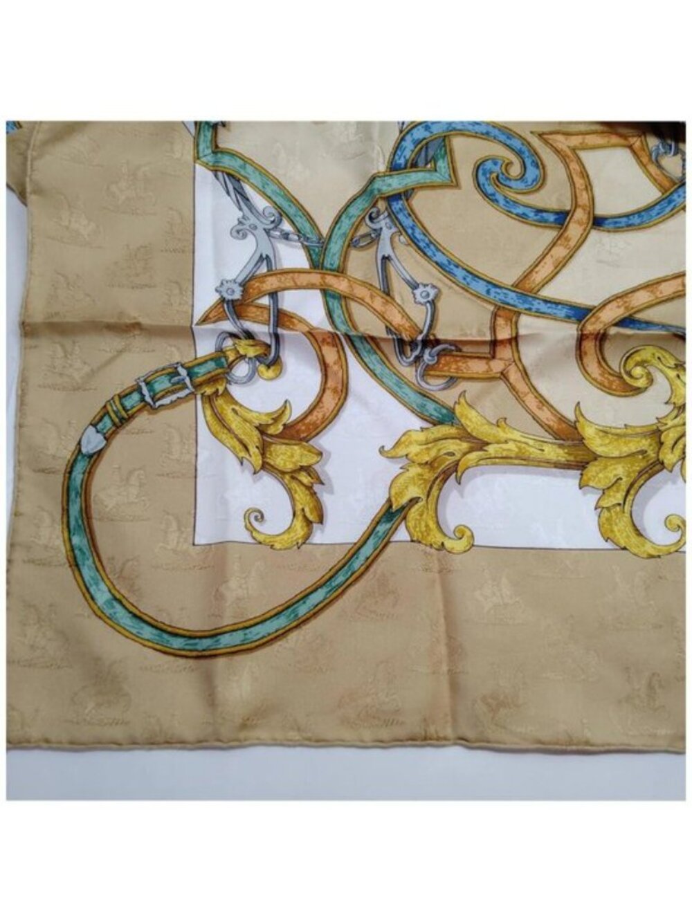 Authentic Hermès L’Instruction du Roy Carré 90 Silk Scarf - Picture 9 of 10